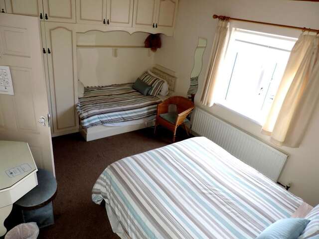 Отели типа «постель и завтрак» Kajon House B&B Clonmacnoise-14